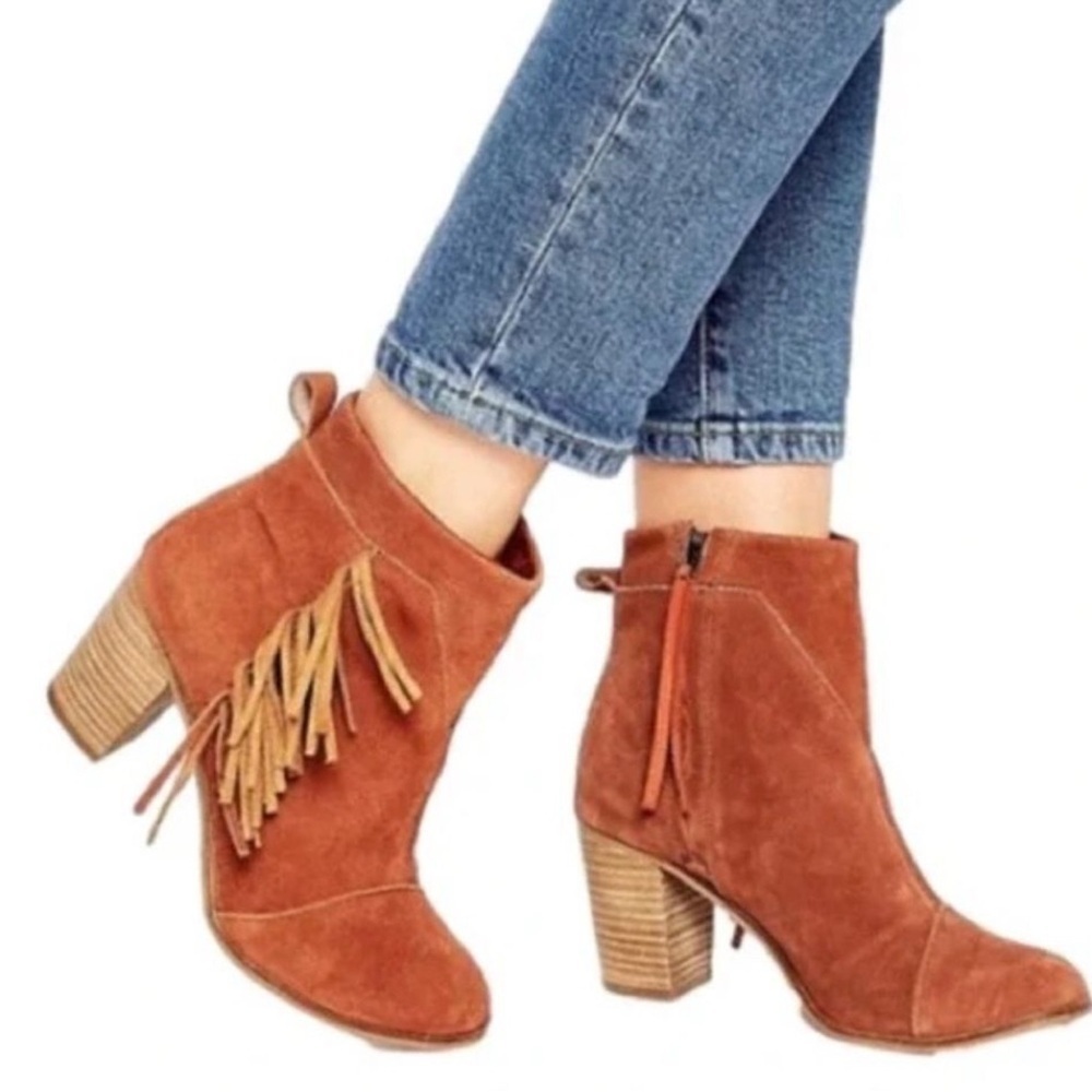 Toms Shoes Toms Lunata Fringe Ankle Booties Cognac Suede Size 7.5
